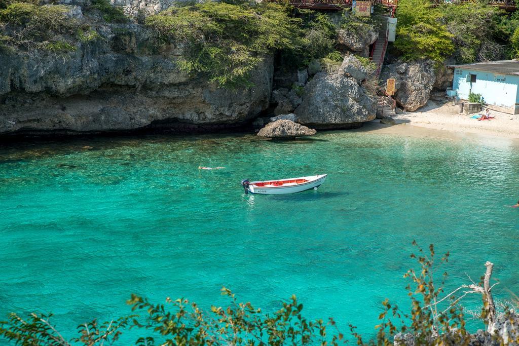 Lagun Blou Dive And Beach Resort Phòng bức ảnh