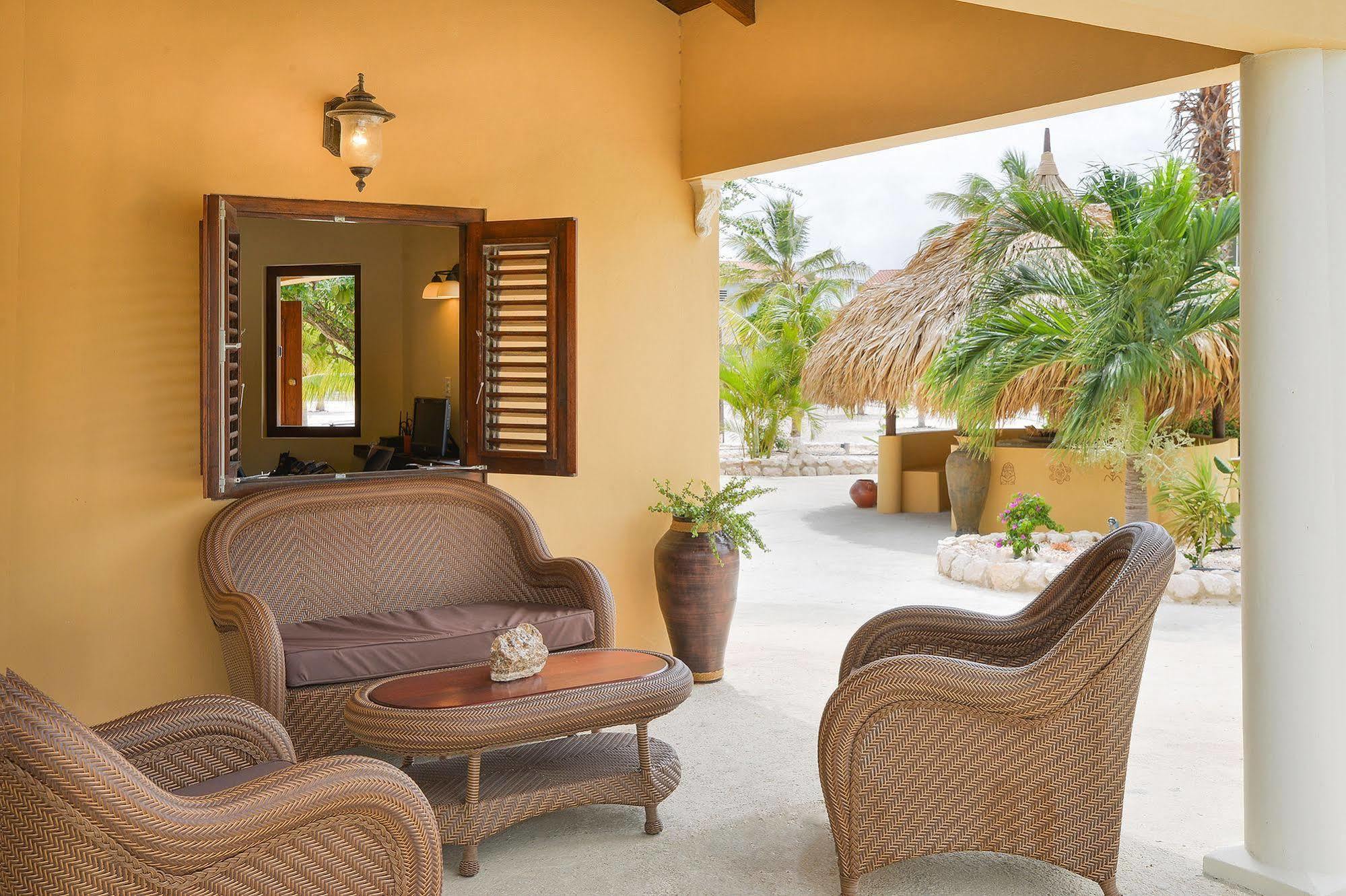 Lagun Blou Dive And Beach Resort Ngoại thất bức ảnh